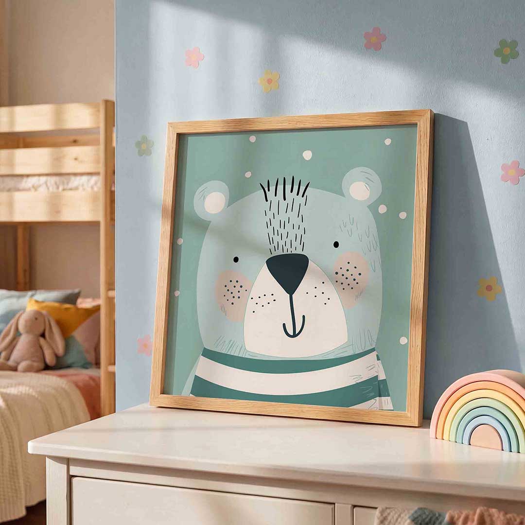 Beer met stippen – speelse wandkunst als vierkante kinderposter
