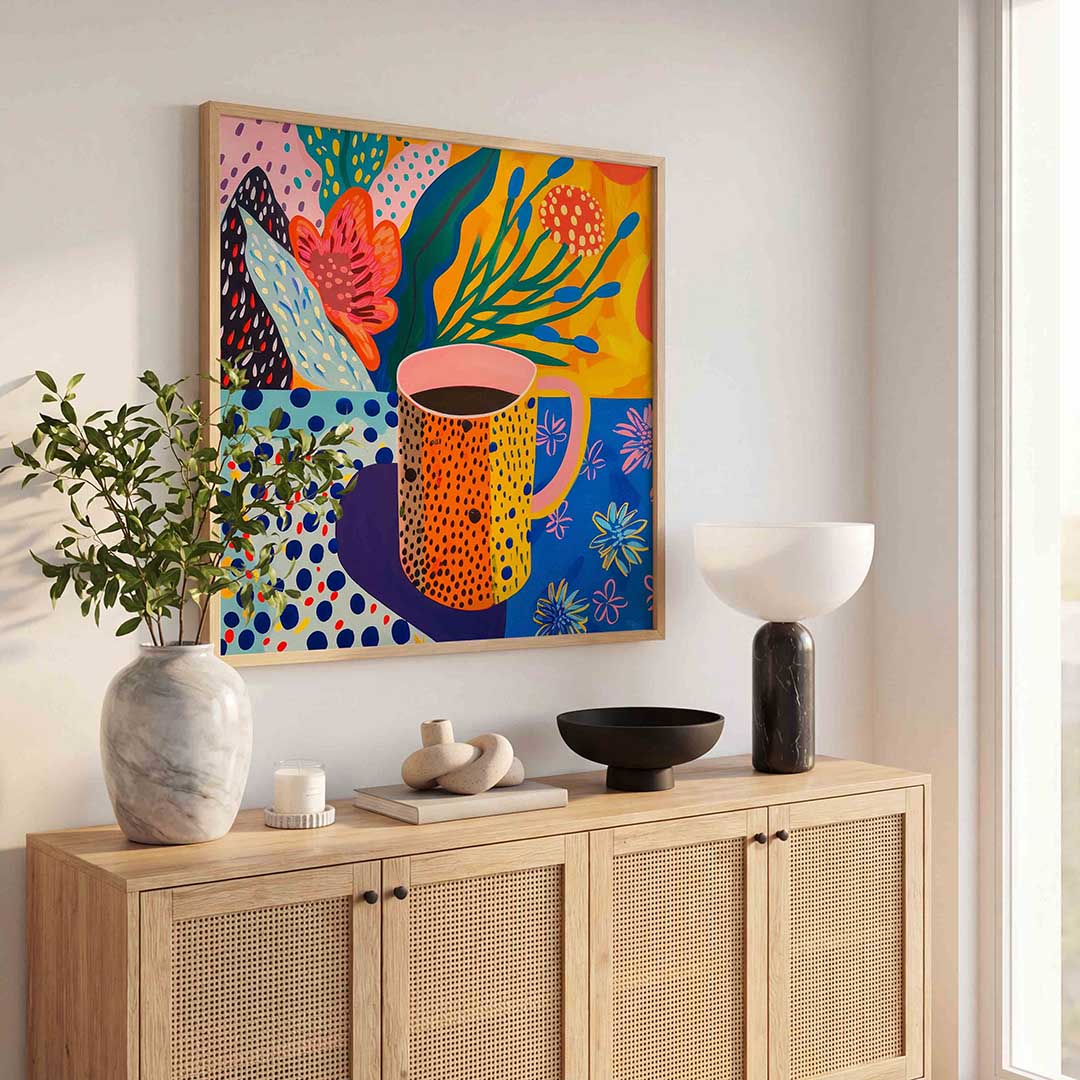 Gekleurde beker en bloemen – illustratie poster in vierkant formaat