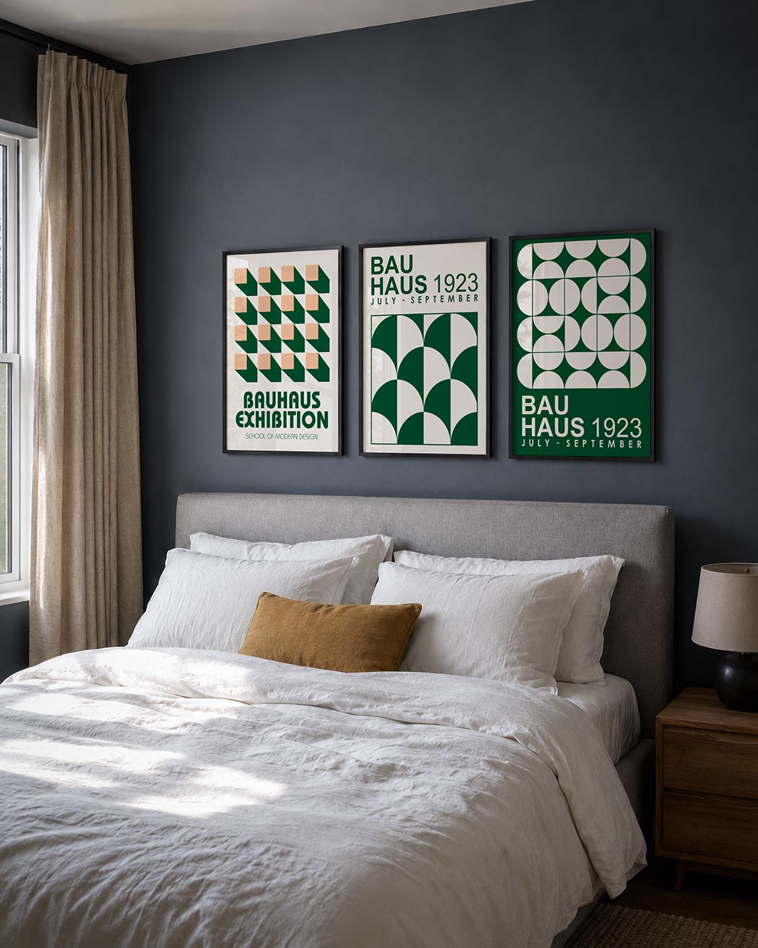 Vorm en schaduw posterset – derde productweergave – deze posterset in drie delen toont een ritmisch patroon van vierkante