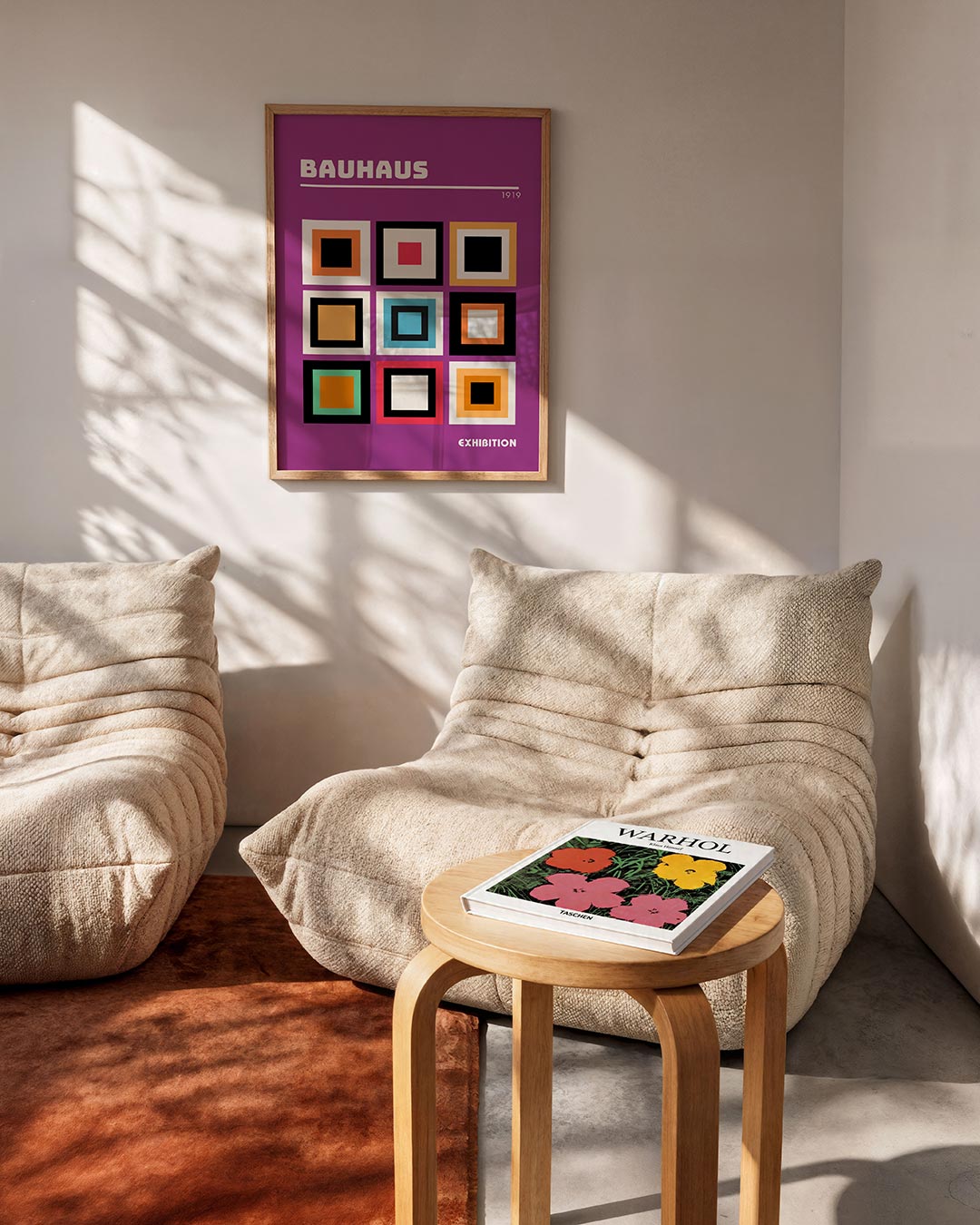 Vorm en kleurvlakken – geometrische Bauhaus poster in staand formaat