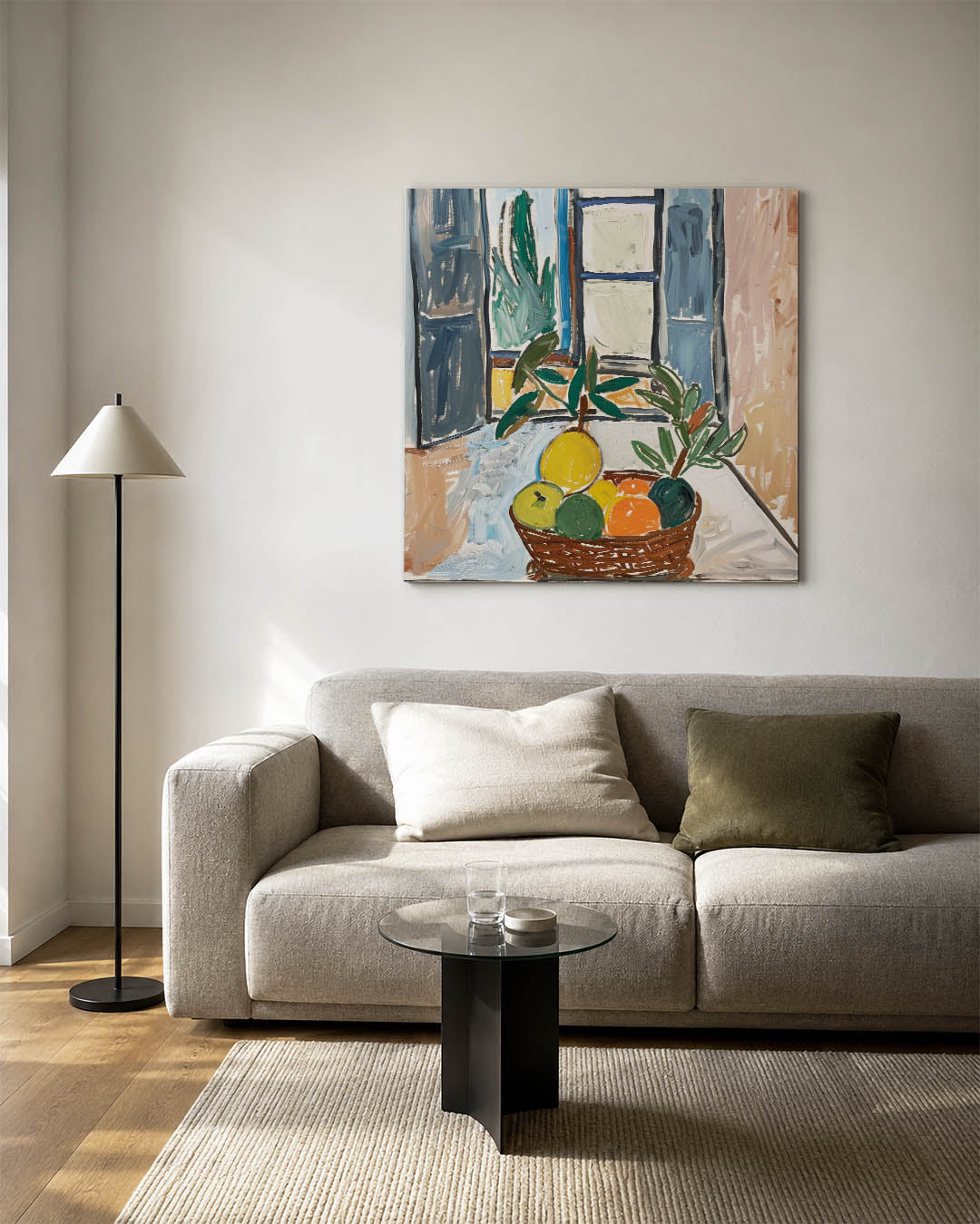 Fruitmand bij raam kunstwerk – vierkante wanddecoratie – dit werk toont een fruitmand met levendige kleuren voor een open