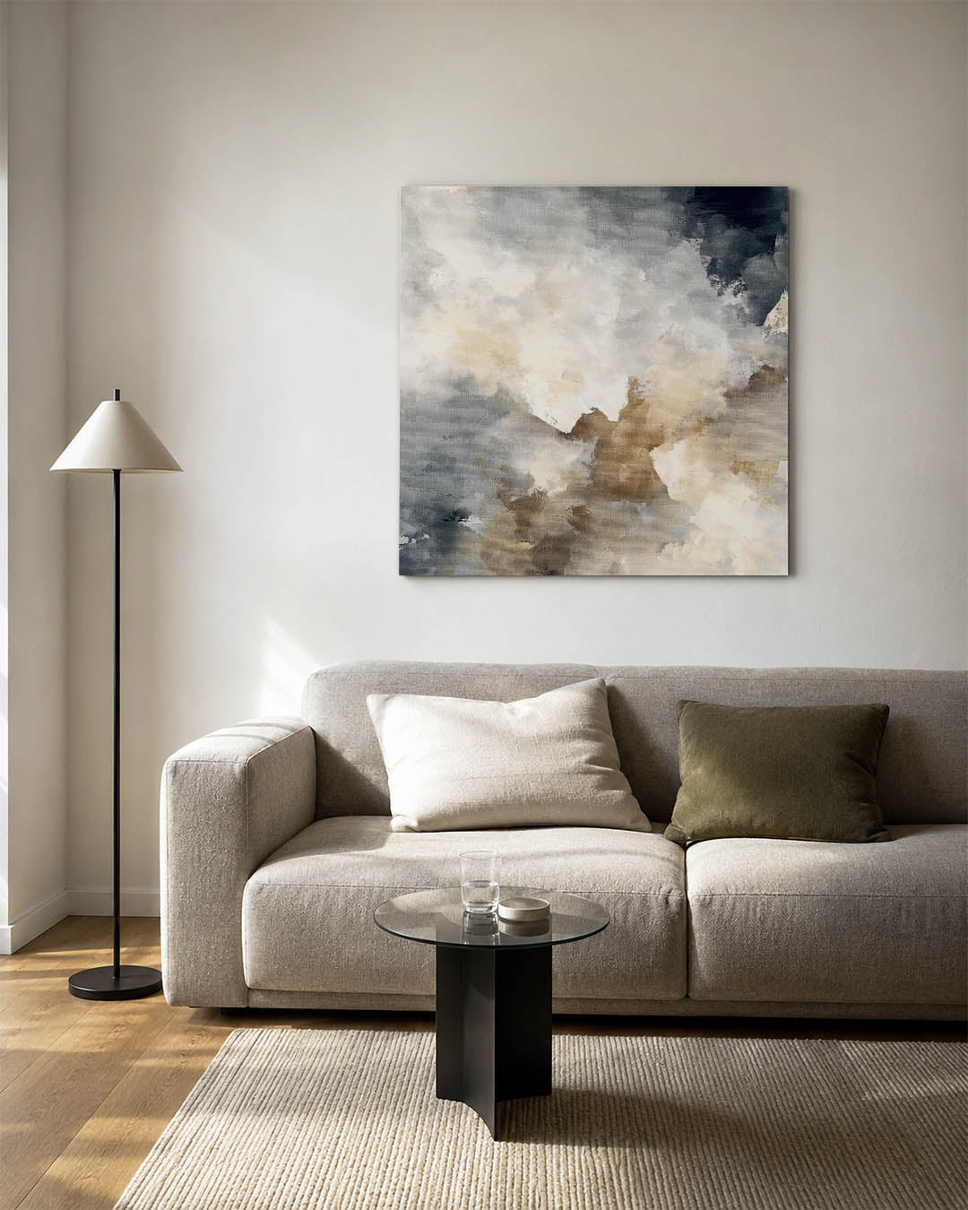 Dromerige kleurencompositie kunstwerk – vierkante wanddecoratie – dit kunstwerk toont een vloeiende mix van beige en grijs