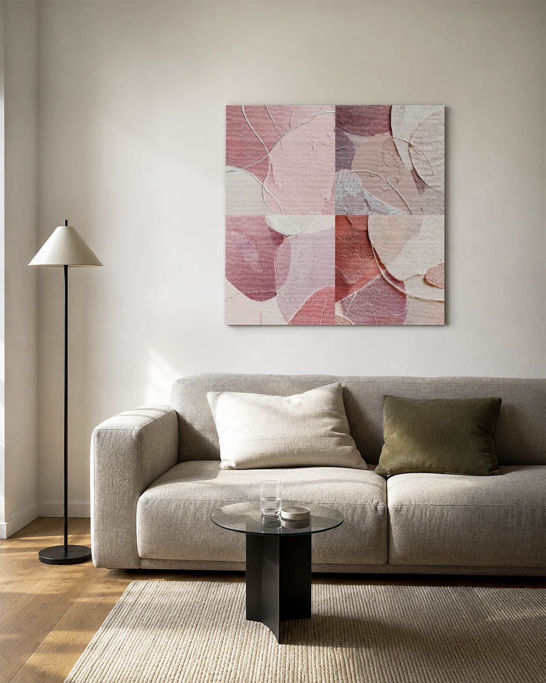 Zachte roze compositie kunstwerk – vierkante wanddecoratie – dit werk toont een harmonie van zachte roze tinten met vloeiende