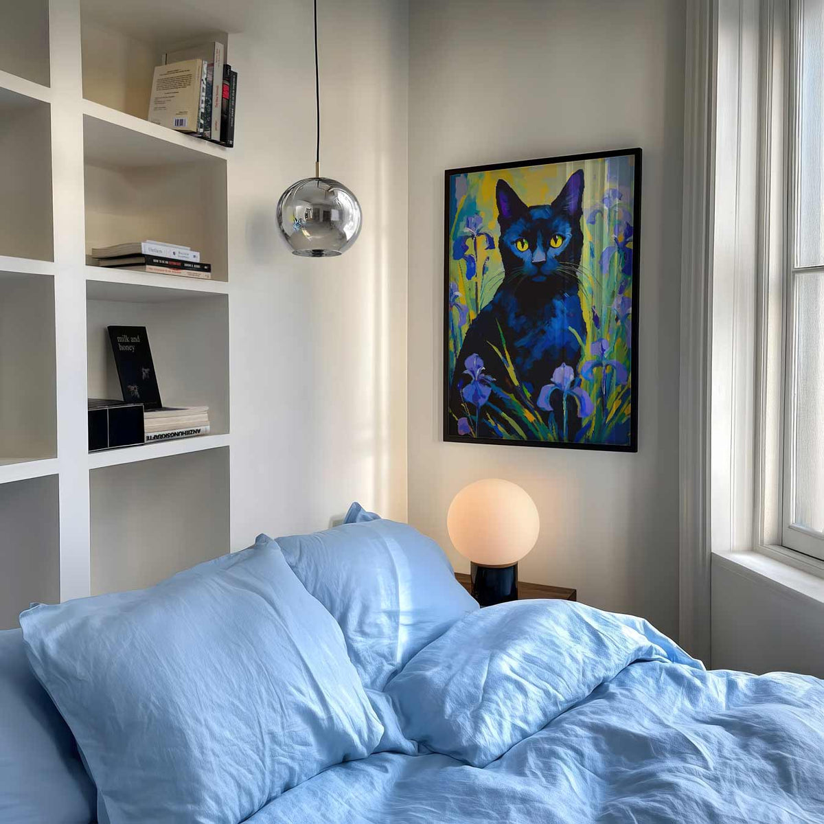 Mystieke Kat en Irissen – staande muurposter met dierenthema