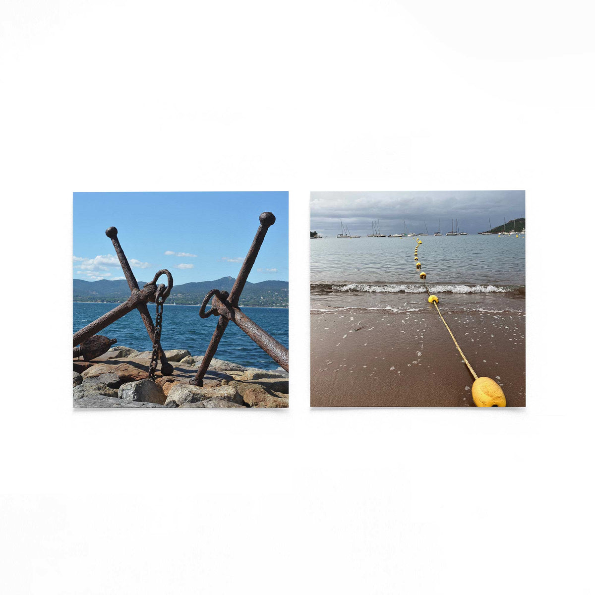 Productfoto van twee vierkante posters met ankers en gele boeien – Gerald Emming