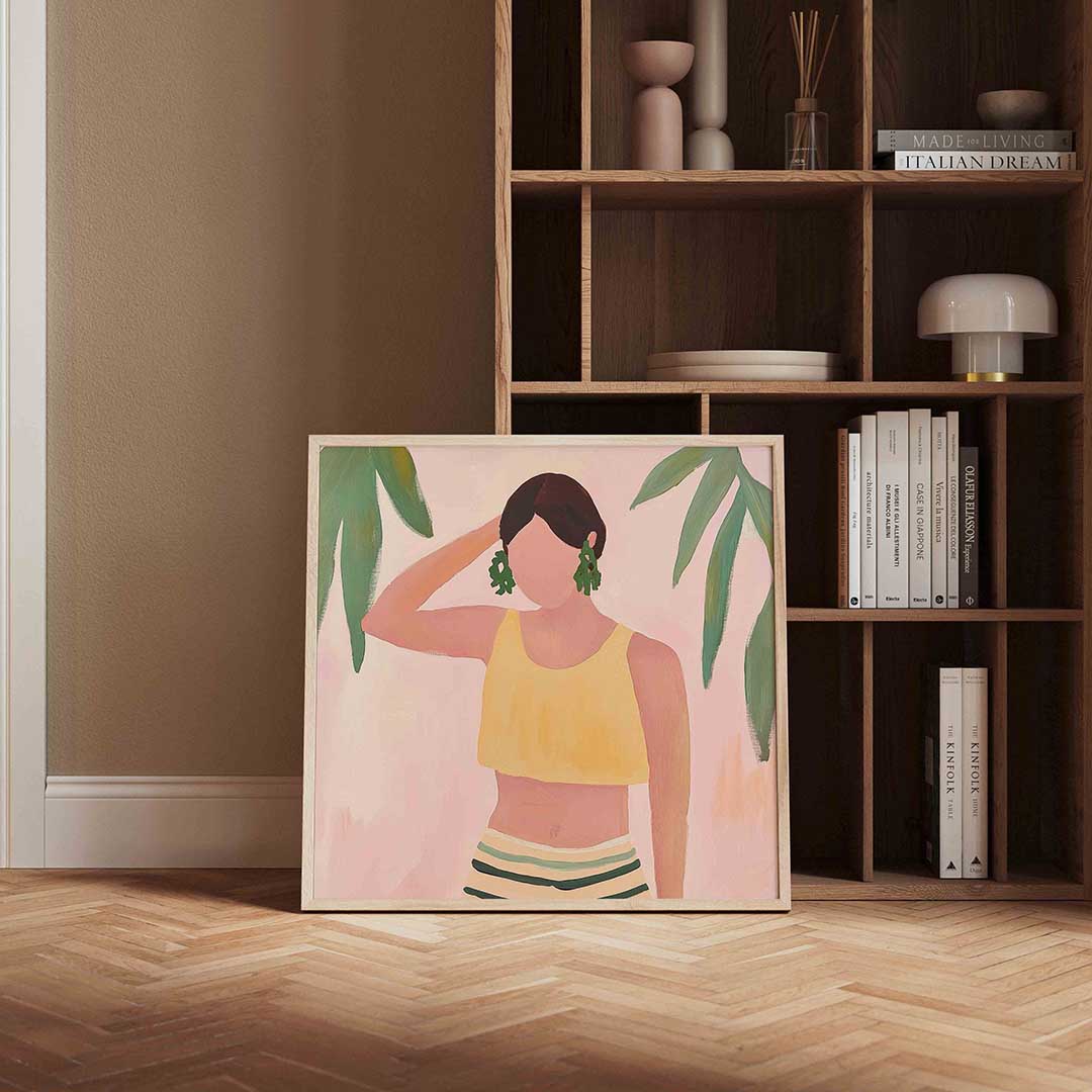 Vrouw met groene oorbellen – moderne poster in vierkant formaat