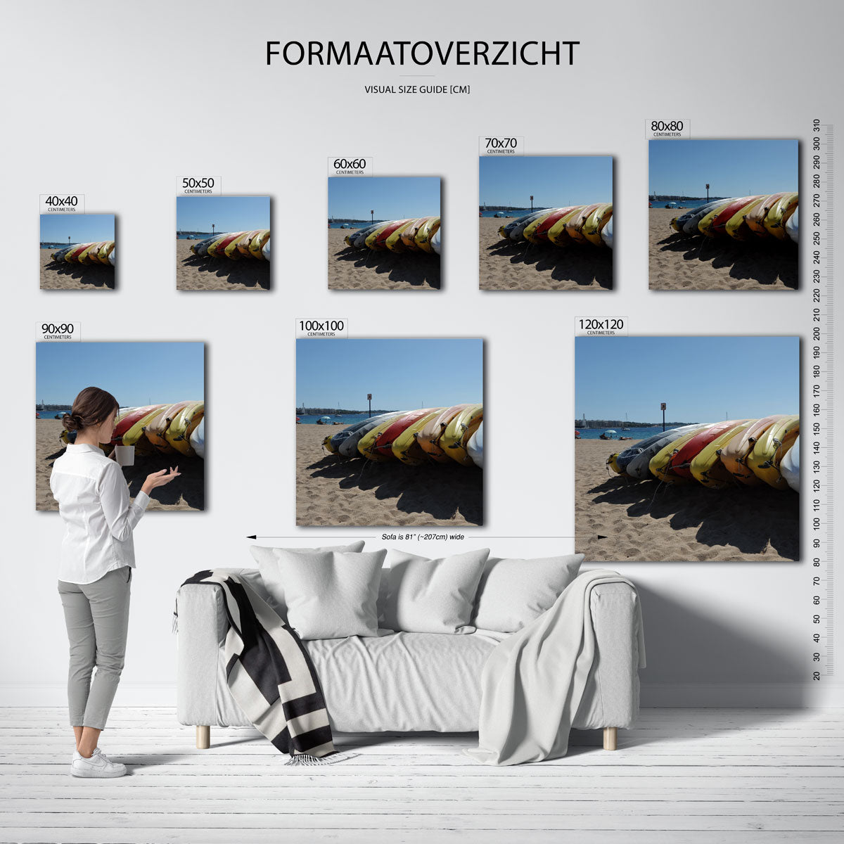 Kleurrijke kajaks strand kunstwerk – materiaalweergave – deze kunstwerk toont een rij kleurrijke kajaks op een zandstrand met