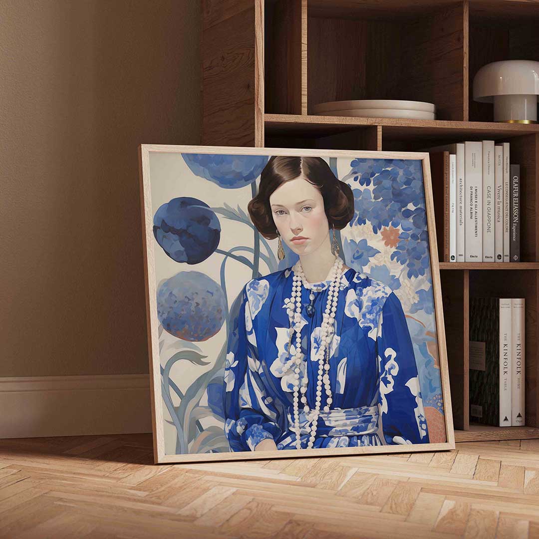 Vrouw met blauwe bloemen – moderne wandkunst als vierkante poster