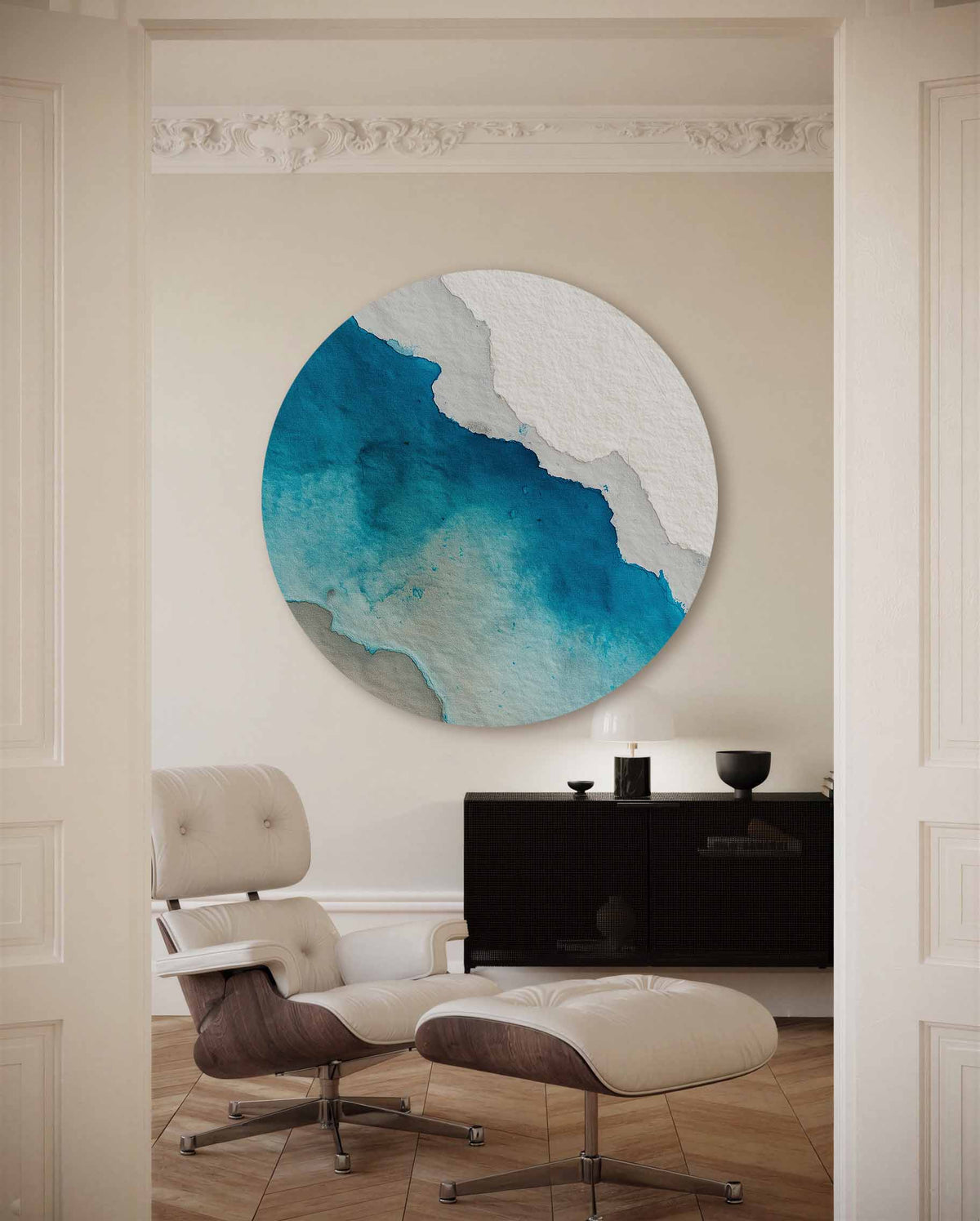 Blauwe en beige lagen – moderne abstracte muurcirkel voor aan de muur