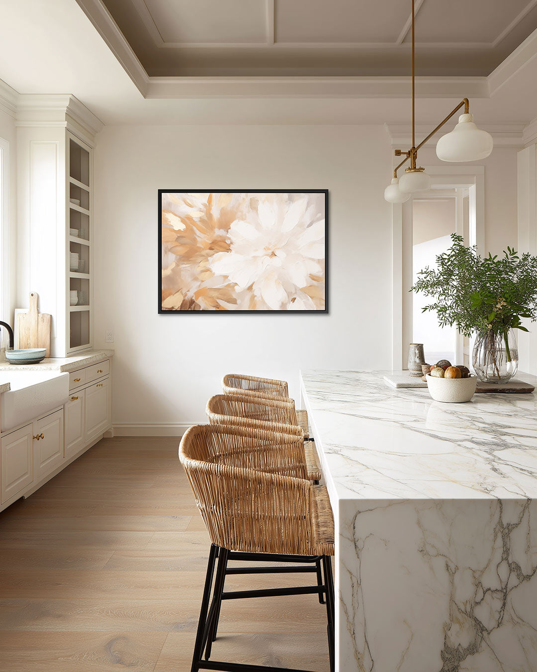 Bloemrijke compositie – Bronsaccenten – wanddecoratie in interieur