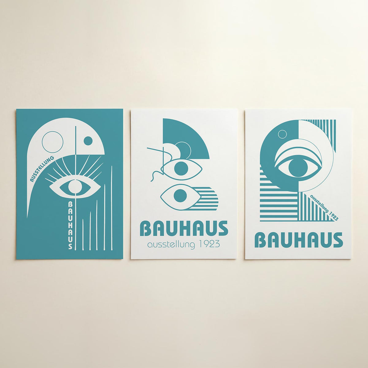 Oog en lijnen posterset – detailweergave – een speelse compositie met een groot oog centraal, omringd door strakke lijnen en