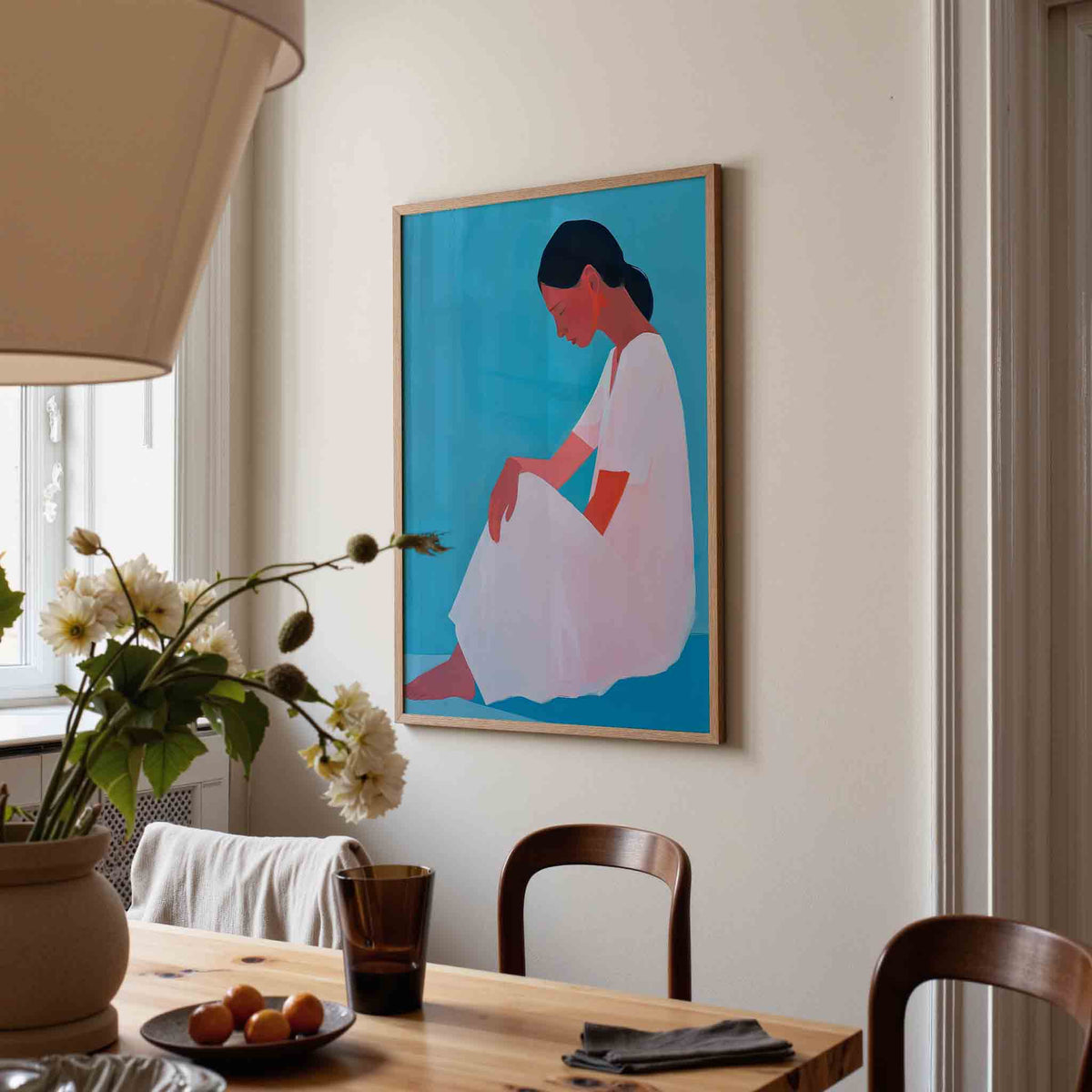 Zittende vrouw – eigentijdse illustratie poster in staand formaat