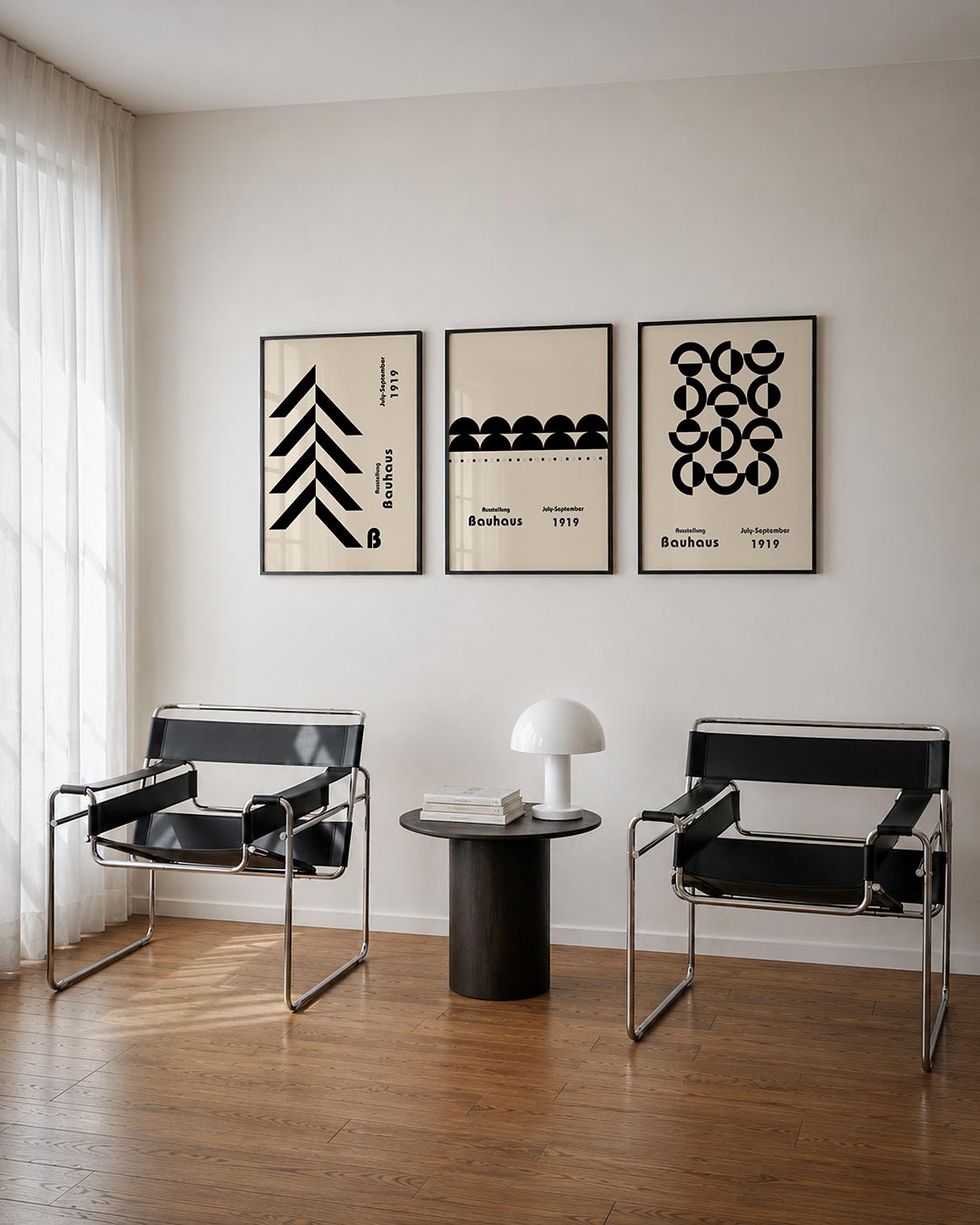 Zwart wit pijlen posterset – derde productweergave – deze posterset in drie delen toont een speels lijnenspel van zwarte