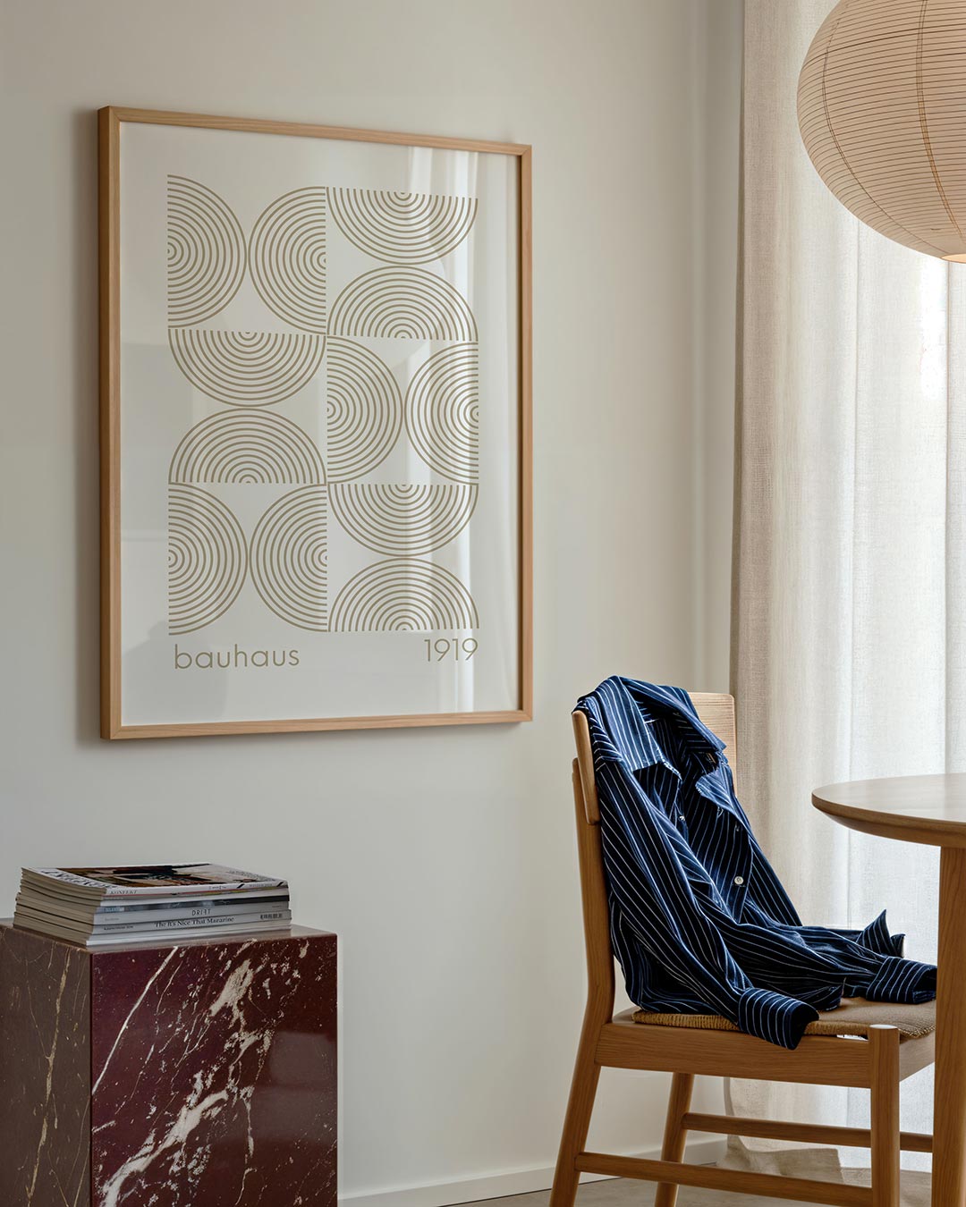 Cirkelritme en lijnen – geometrische poster in Bauhaus-stijl van WallArtistic
