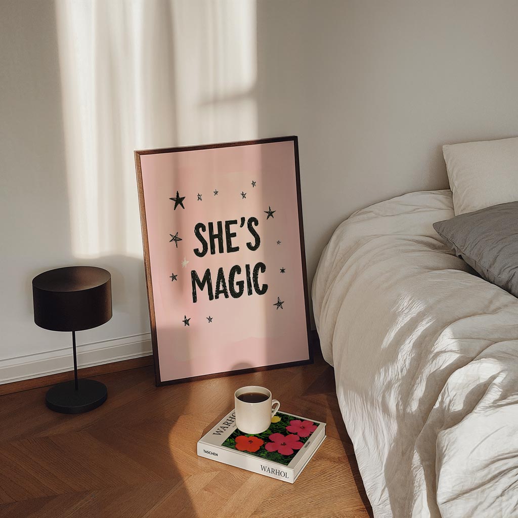 Inspirerende She's Magic – kinderposter in staand formaat