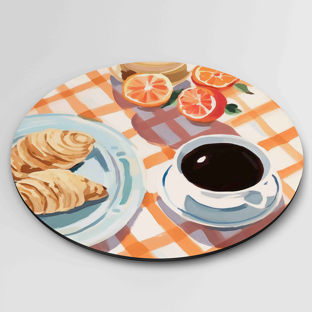 Ontbijt met croissants – ronde wanddecoratie met abstract ontwerp