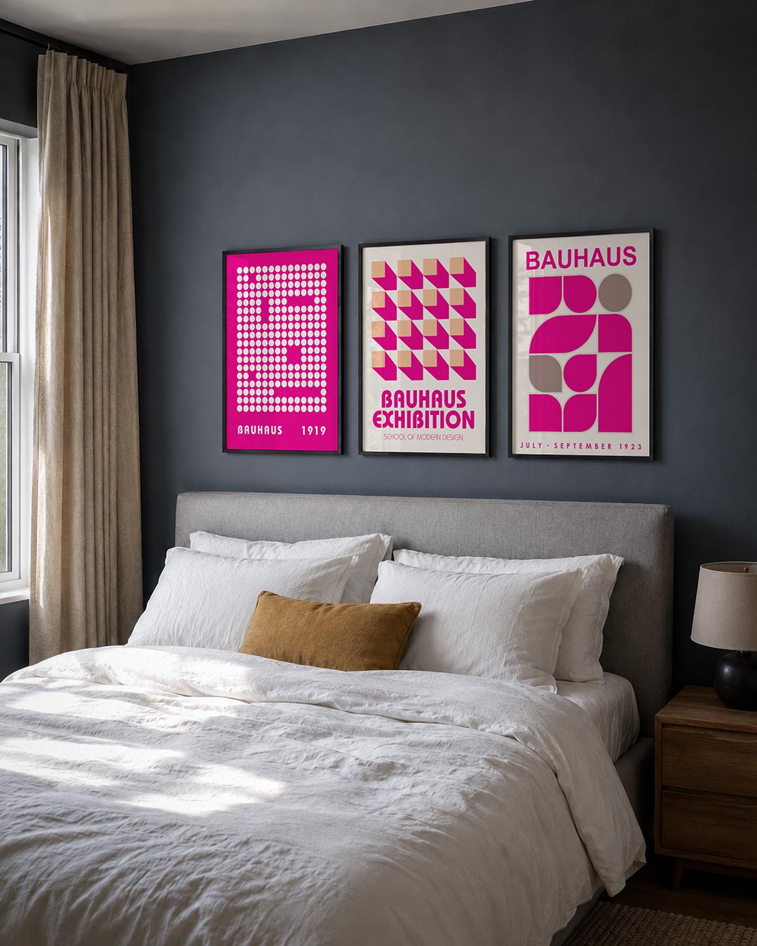 Cirkelpatroon ritme posterset – detailweergave – deze posterset in drie delen toont een levendig spel van witte cirkels op