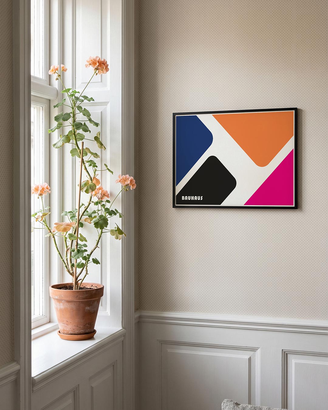 Vorm en kleurvlakken – liggende Bauhaus poster voor aan de muur