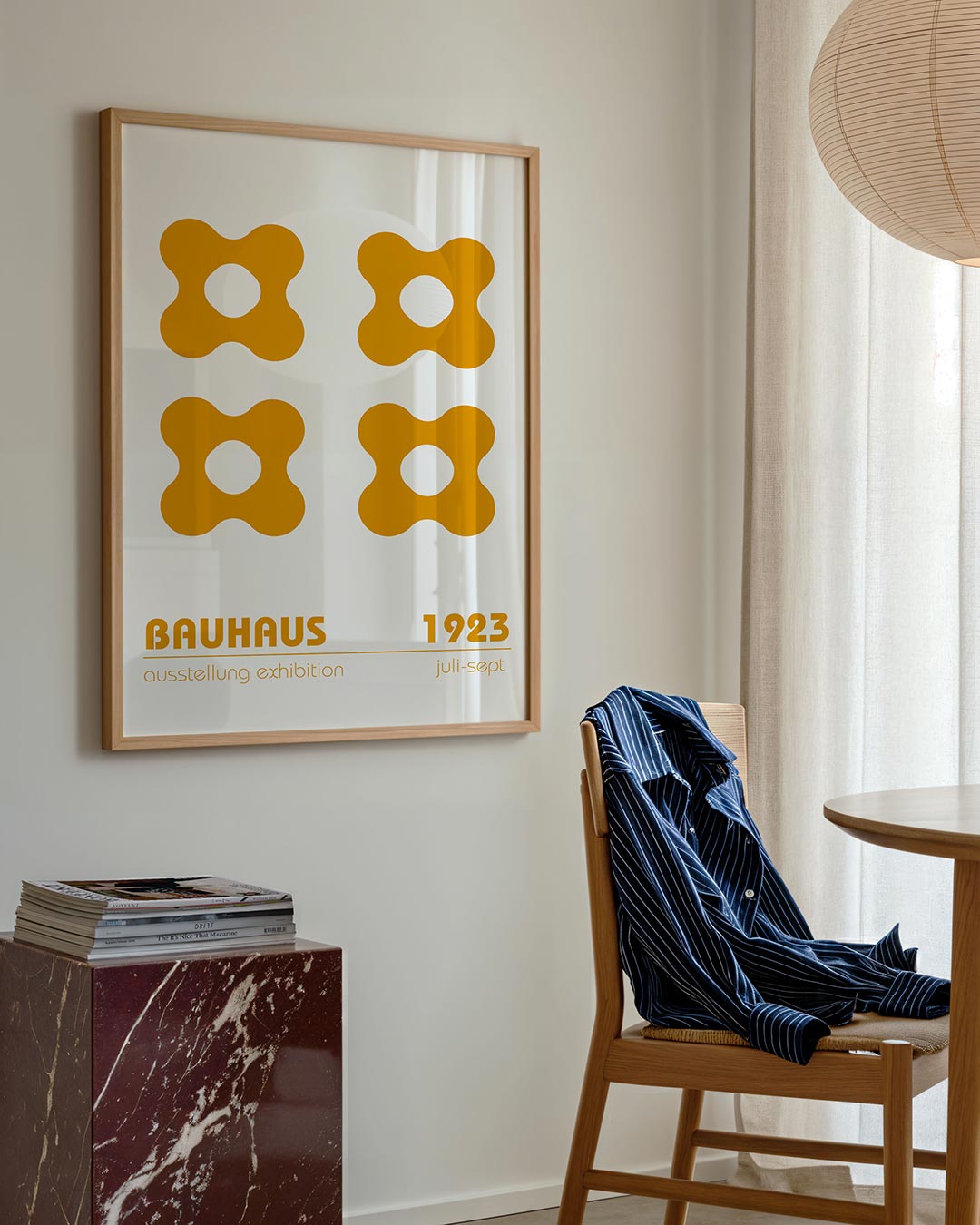 Vormritme en kleur – geometrische poster in Bauhaus-stijl van WallArtistic