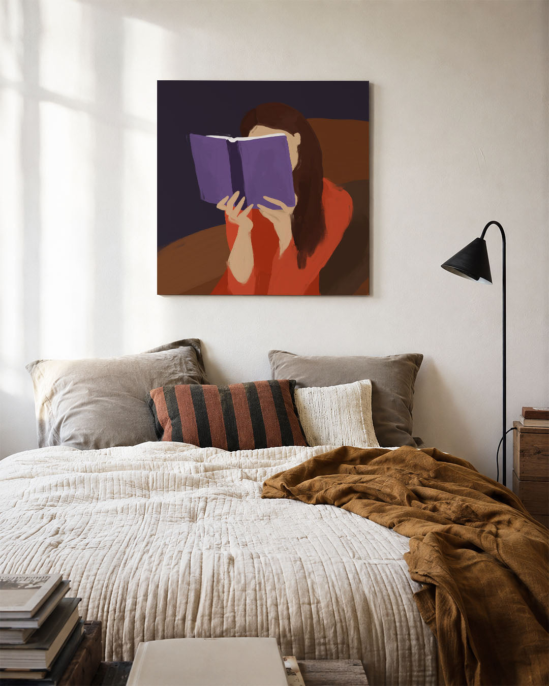 Lezende vrouw kunstwerk – detailweergave – dit werk toont een vrouw die verdiept is in een boek. De warme kleuren en zachte