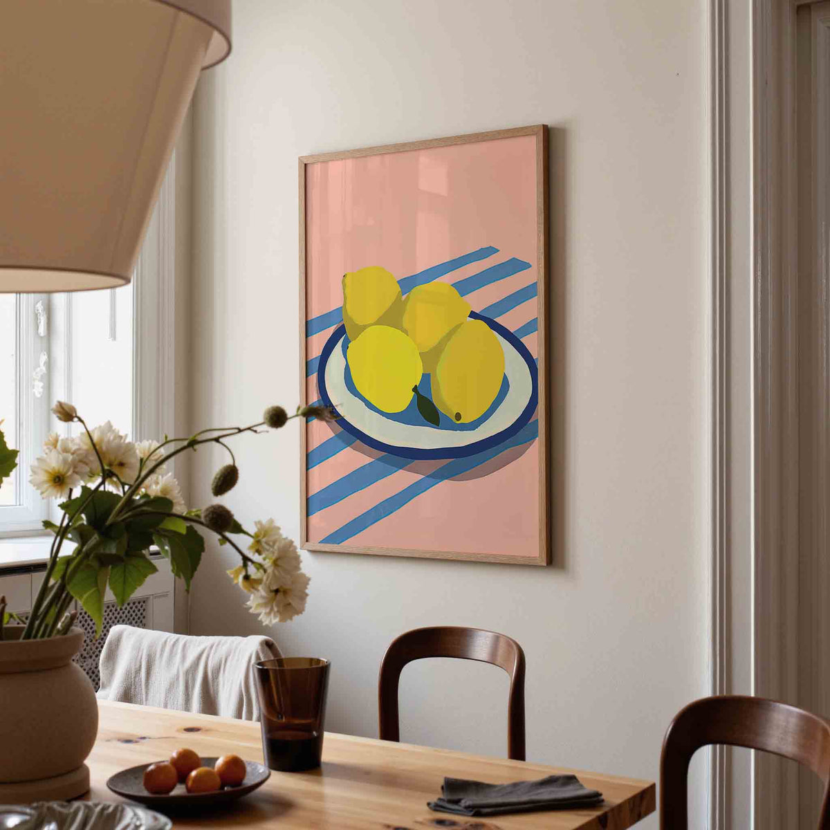 Citroenen op bord – eigentijdse illustratie poster in staand formaat