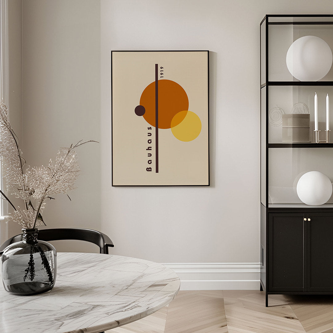 Cirkel en lijnenspel – geometrische Bauhaus poster in staand formaat