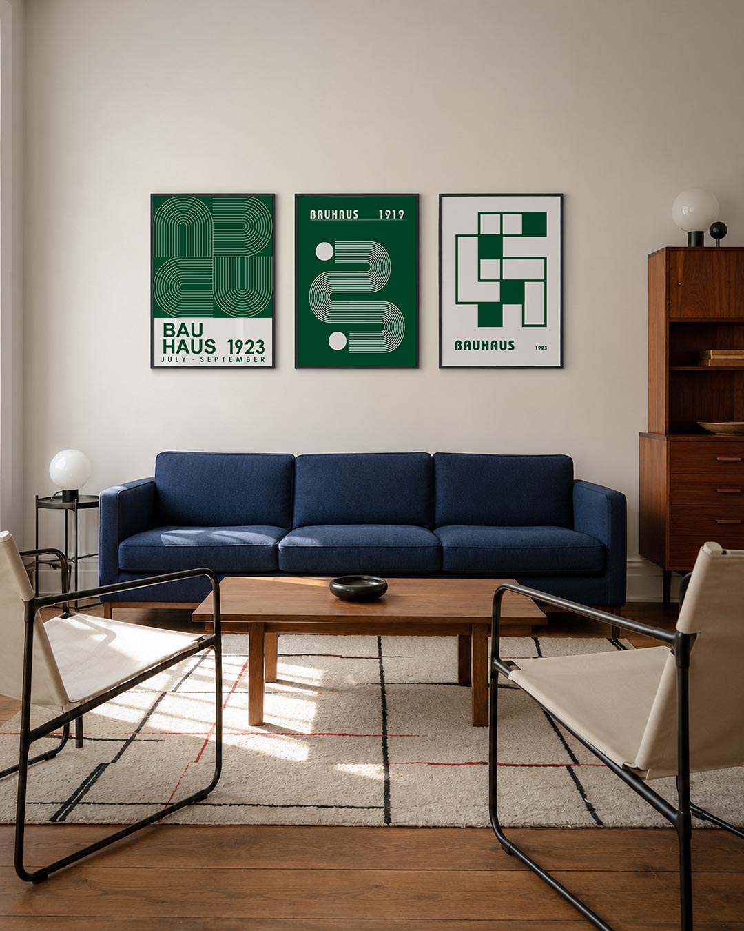 Lijnen en kleurvlakken driedelige posterset – deze posterset in drie delen toont een spel van gebogen en rechte lijnen in wit