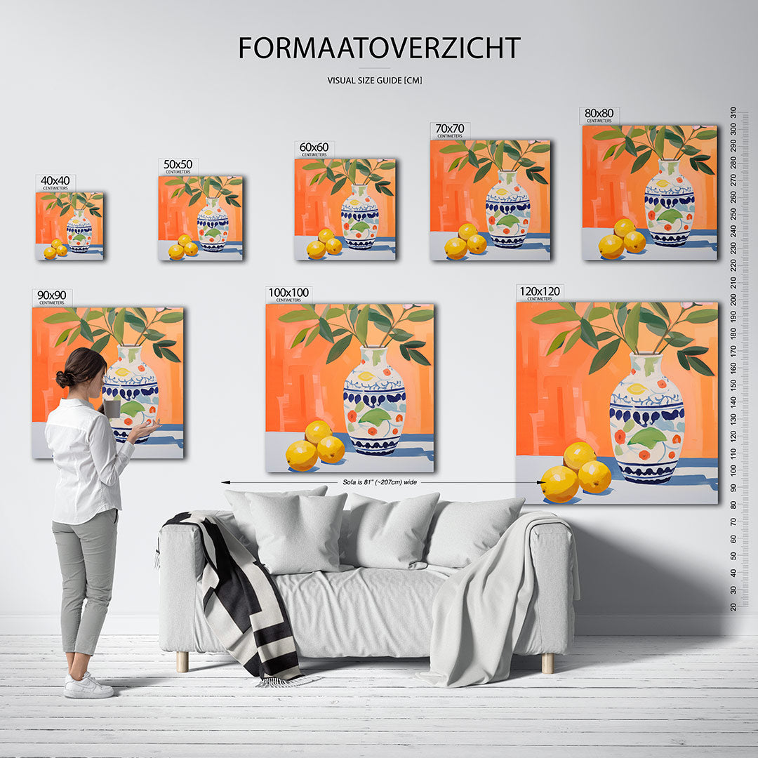 Vaas met citroenen kunstwerk – dit werk toont een vaas met groene bladeren en citroenen tegen een levendige oranje