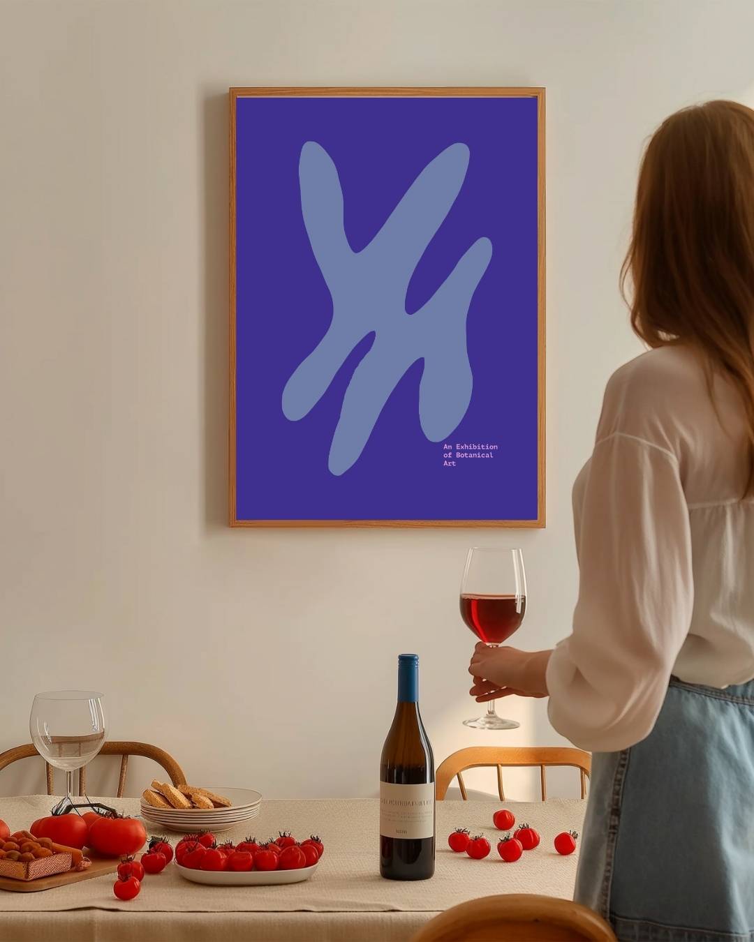 Blauwe abstracte vorm Poster – staande poster voor modern interieur