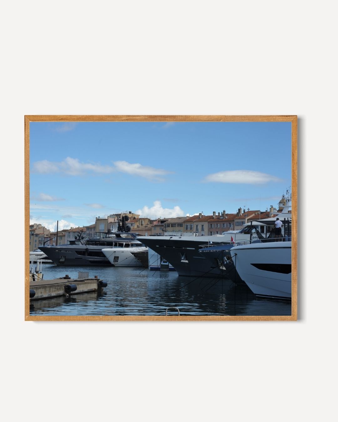 Luxe Jachten in de Haven Poster – portret poster als wanddecoratie