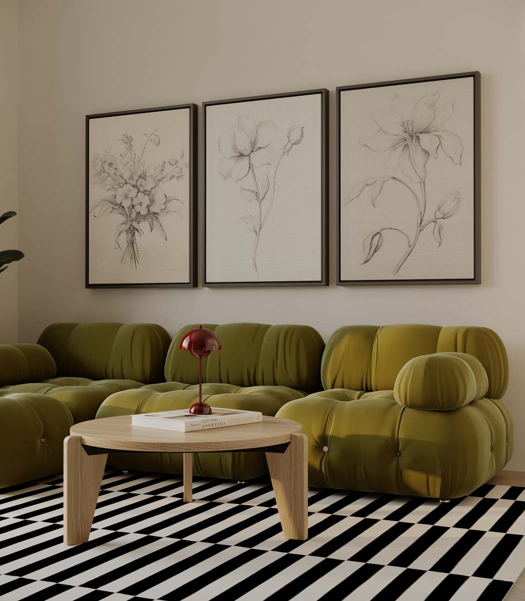 Zachte bloemschetsen – drieluik als wanddecoratie