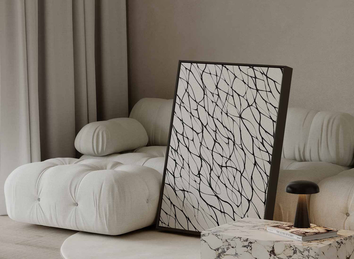 Organisch lijnenspel in zwart-wit – canvas wanddecoratie in portret formaat
