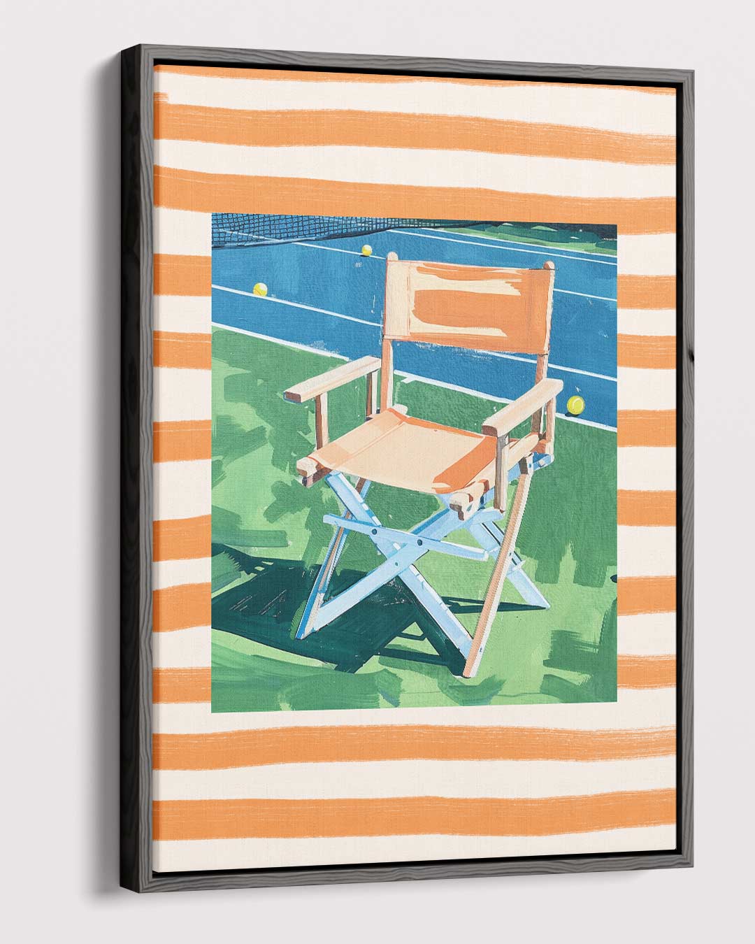 Zomerse Stoel op de Tennisbaan – canvas wanddecoratie in portret formaat