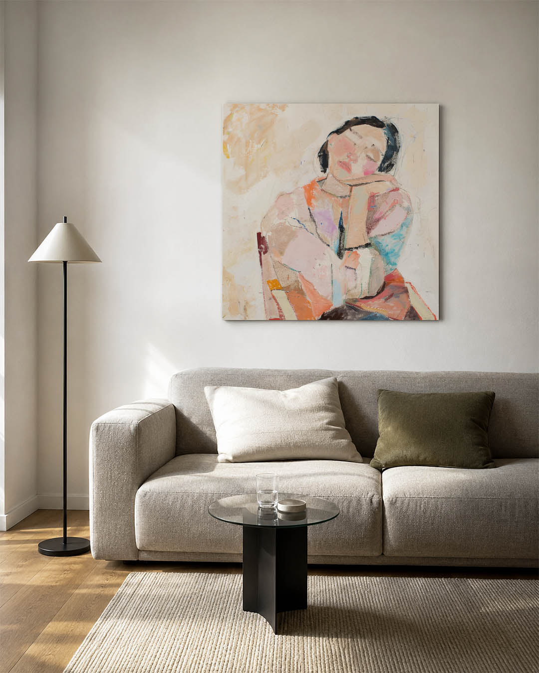 Dromerige portretstudie kunstwerk – vierkante wanddecoratie – dit kunstwerk toont een serene figuur met zachte lijnen en een
