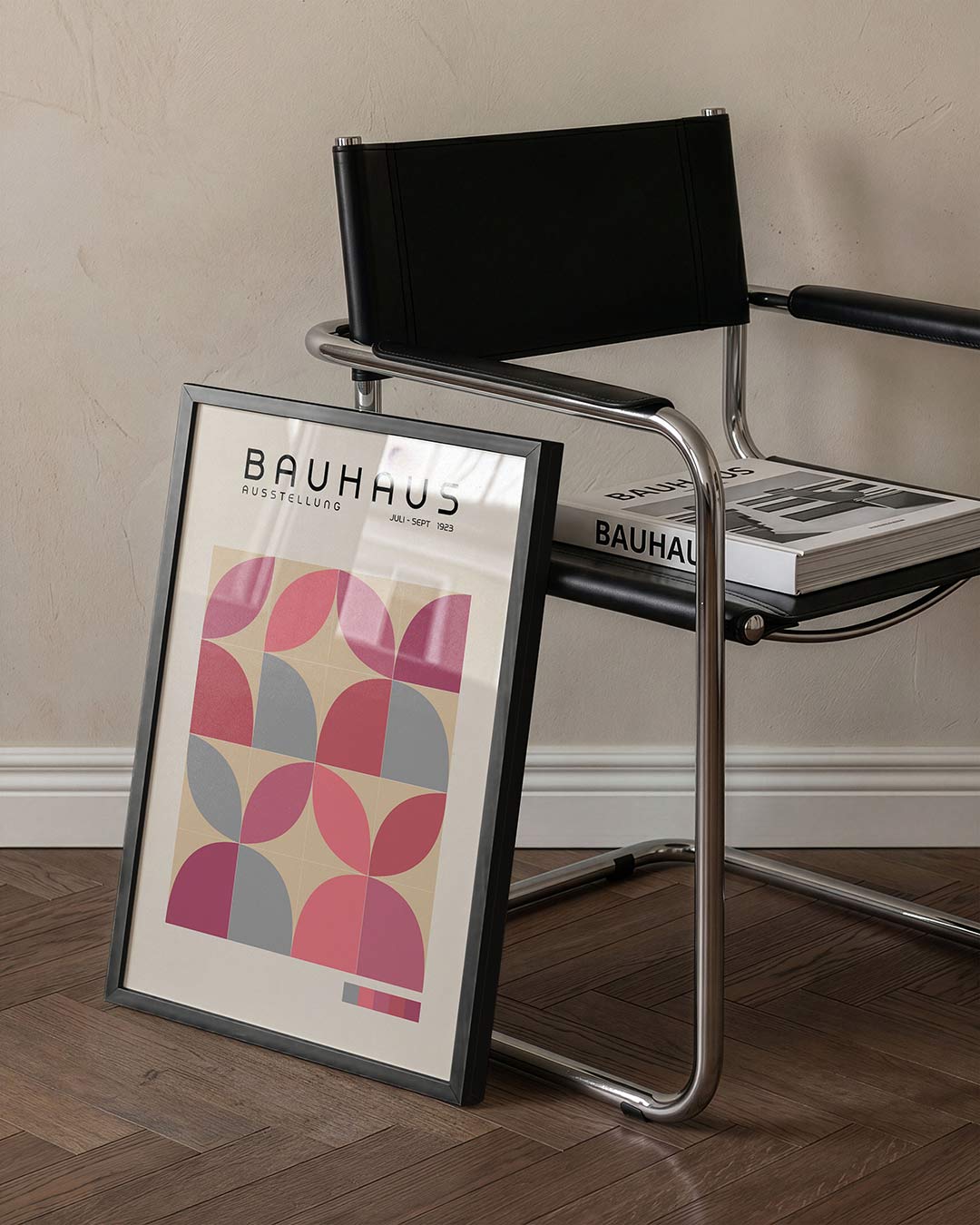 Vormritme en kleur – staande Bauhaus poster voor aan de muur