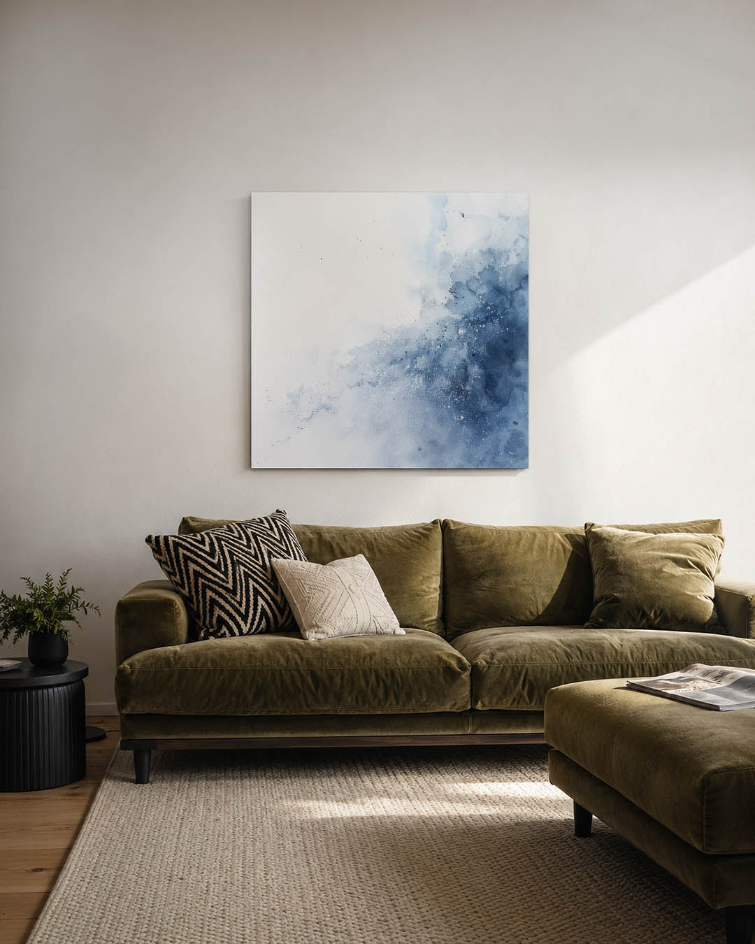 Vloeiende blauwe beweging kunstwerk – derde productweergave – dit werk toont een vloeiende beweging van blauwe tinten die