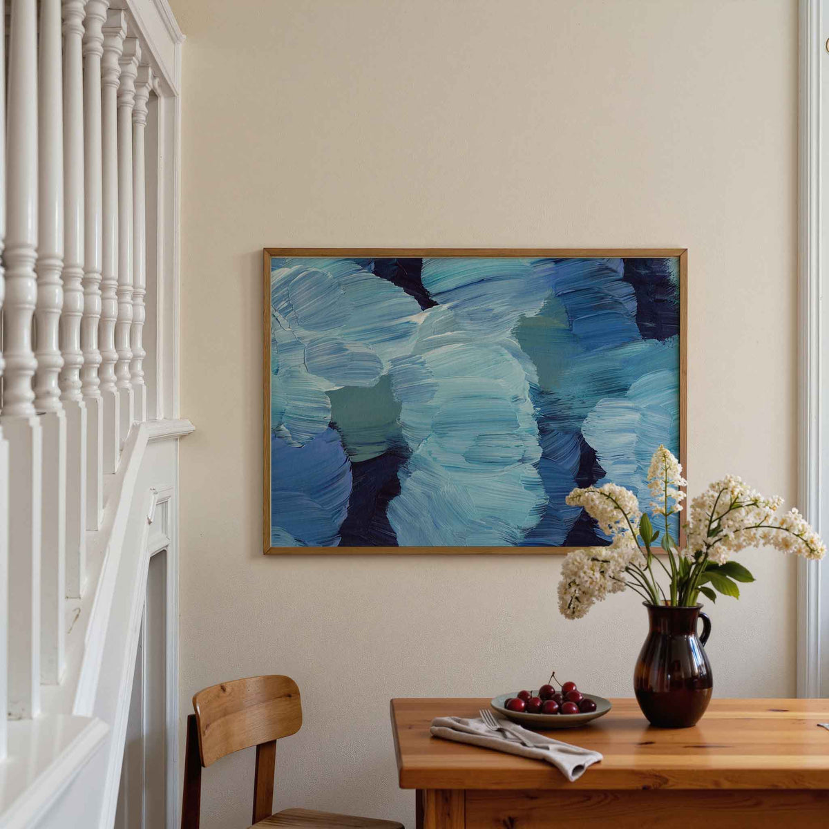 Blauwe penseelstreken – artistieke poster in liggend formaat