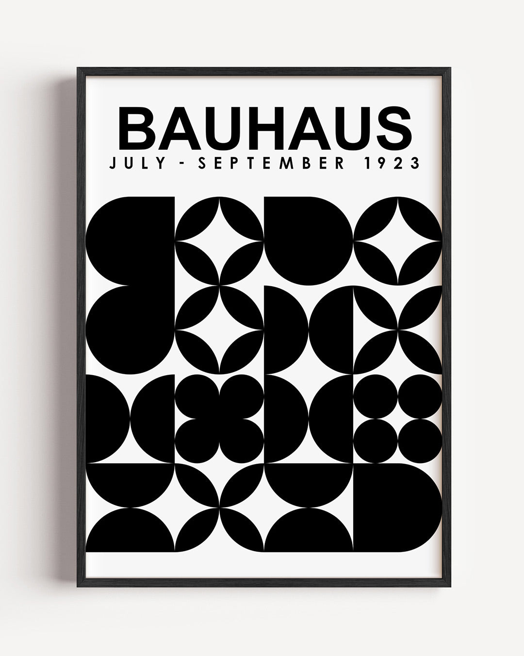 Vormritme en contrast – staande Bauhaus poster als wanddecoratie