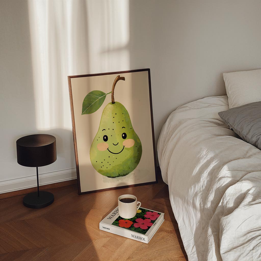 Vrolijke Peer – staande kinderkamer wanddecoratie van WallArtistic