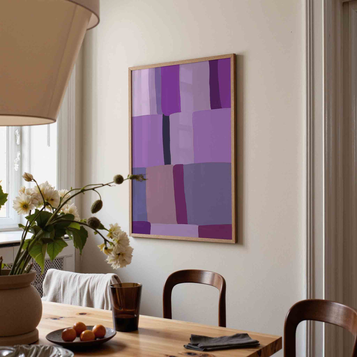 Abstracte paarse vlakken – eigentijdse illustratie poster in staand formaat