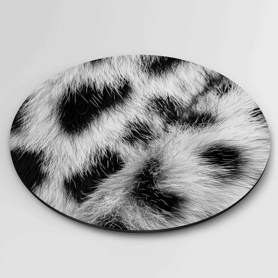 Zwart witte vacht – ronde safari wanddecoratie van WallArtistic