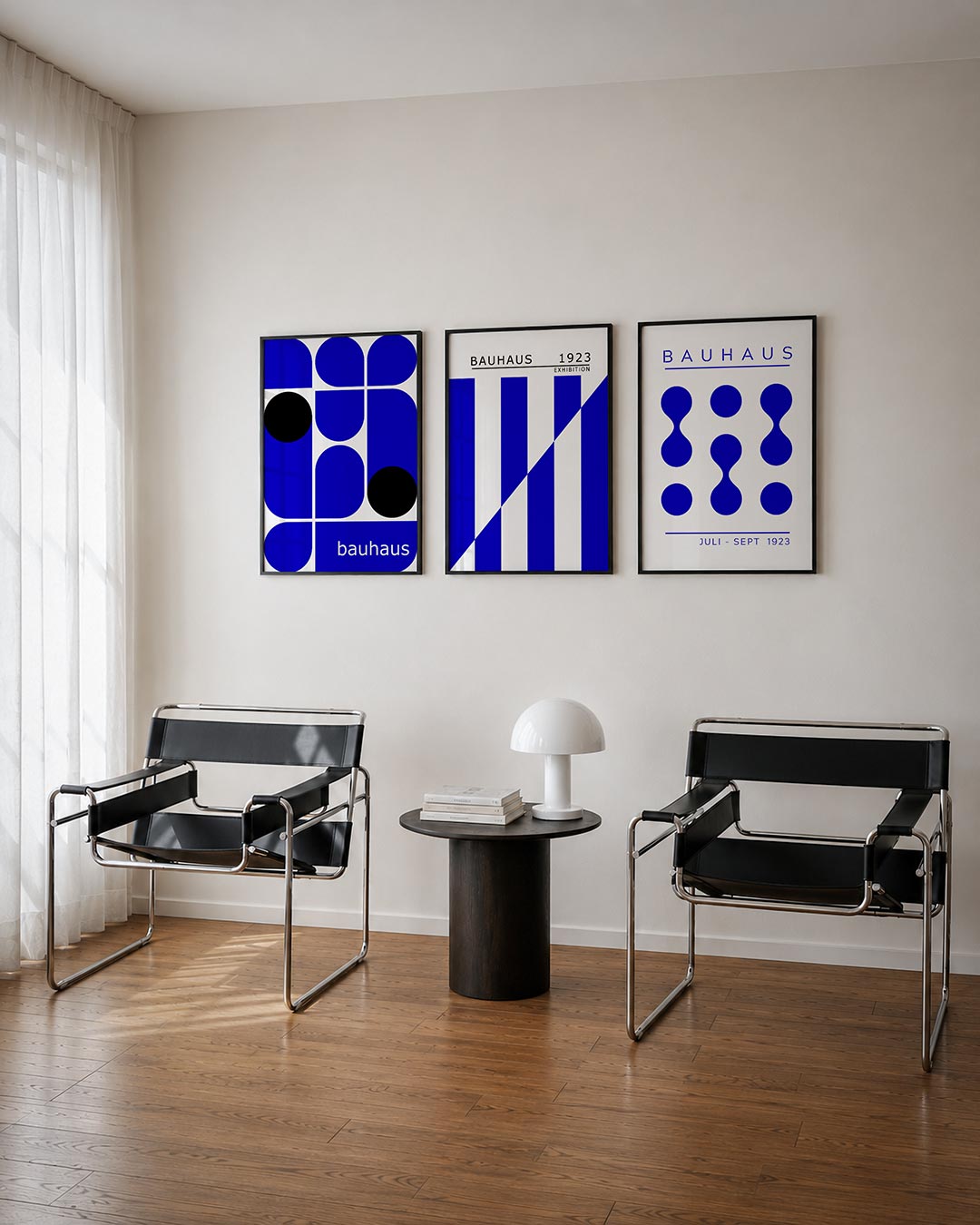 Vormen en kleurvlakken driedelige posterset – deze posterset in drie delen toont een levendig spel van blauwe en zwarte