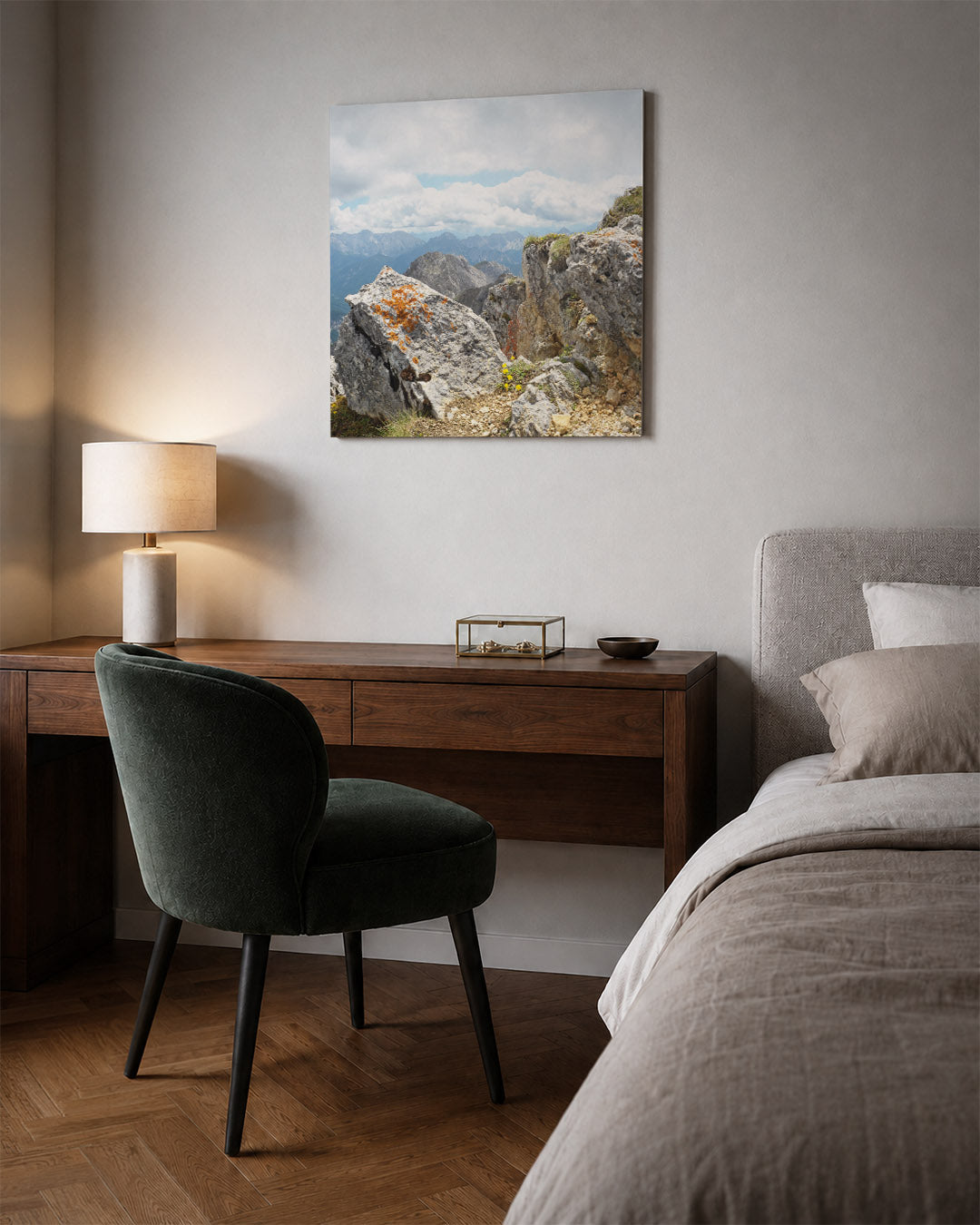 Berglandschap met rotsen kunstwerk – sfeerbeeld – deze kunstwerk toont een indrukwekkend berglandschap met ruige rotsen en