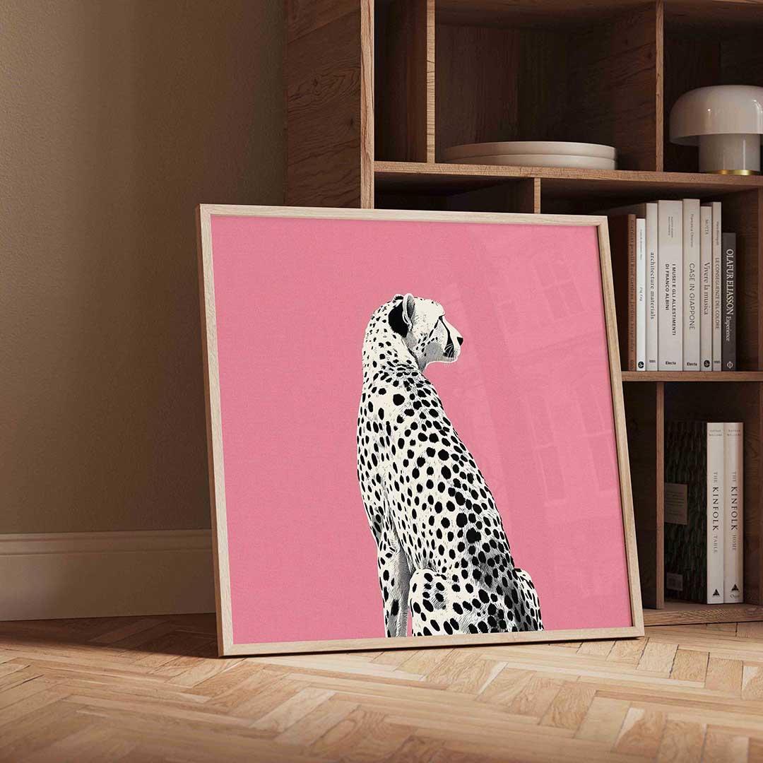 Luipaard op roze – vierkante Pop Art wanddecoratie van WallArtistic