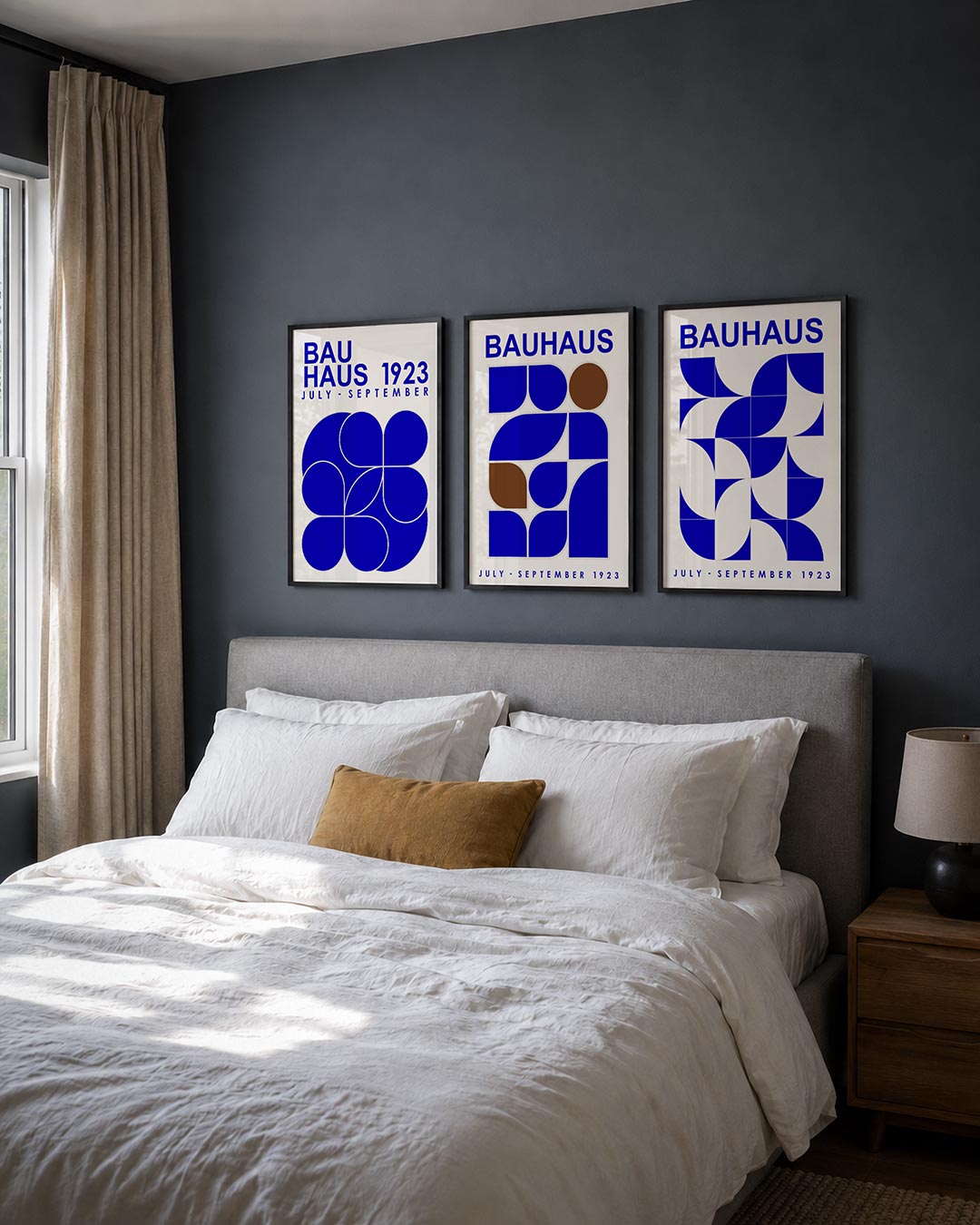 Vormen en kleur posterset – derde productweergave – deze posterset in drie delen toont een levendig lijnenspel van blauwe