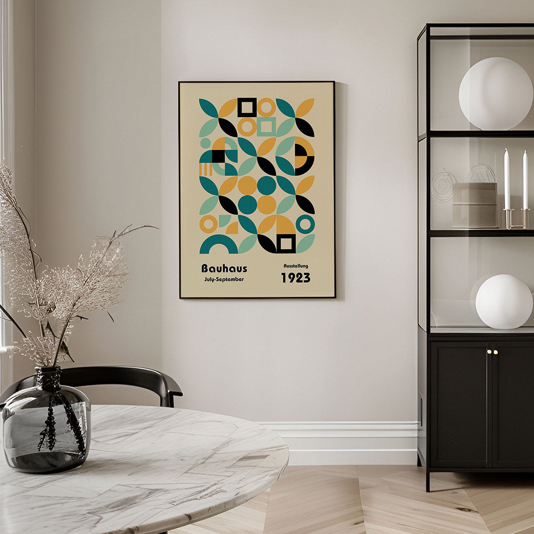 Vormritme en kleur – geometrische Bauhaus poster in staand formaat