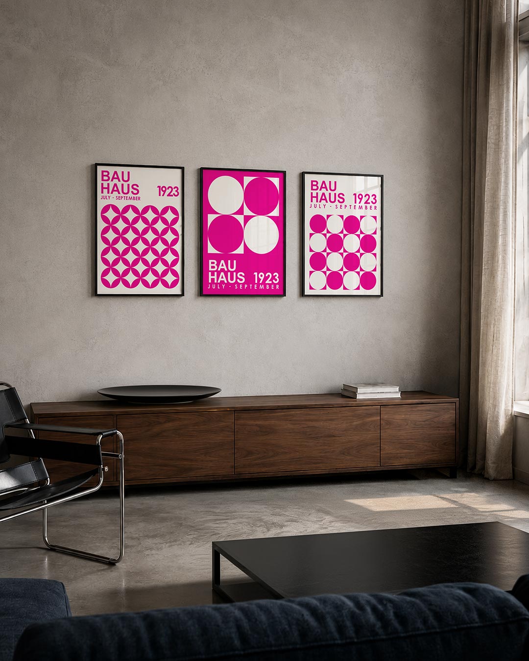 Kleur en ritme driedelige posterset – deze posterset in drie delen toont een levendig patroon van roze cirkels die elkaar