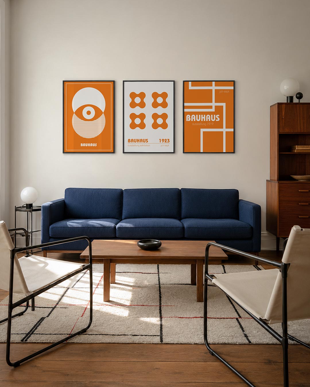 Cirkel en lijnen driedelige posterset – deze posterset in drie delen toont een speelse wisselwerking van cirkels en lijnen in