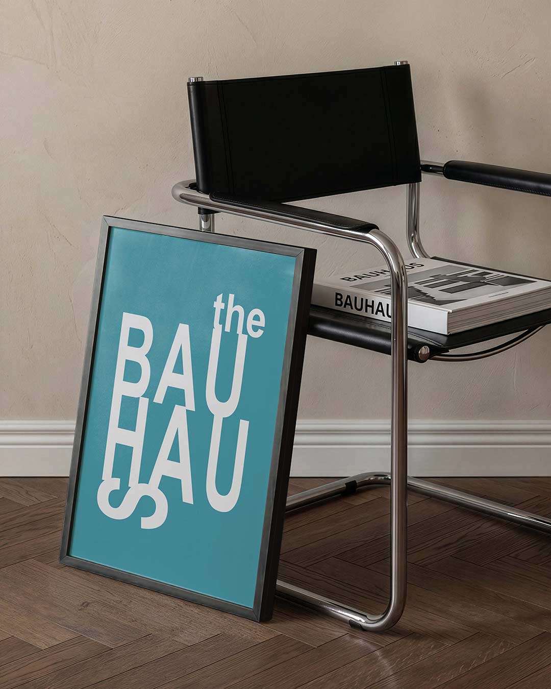 Typografisch spel – staande Bauhaus poster voor aan de muur