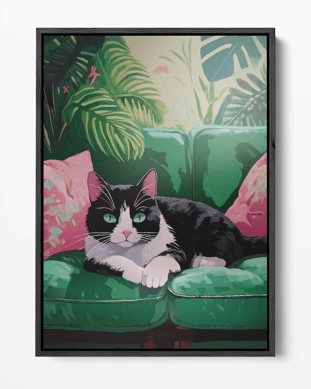 Relaxende Kat in Groene Jungle – portret kunstwerk als wanddecoratie